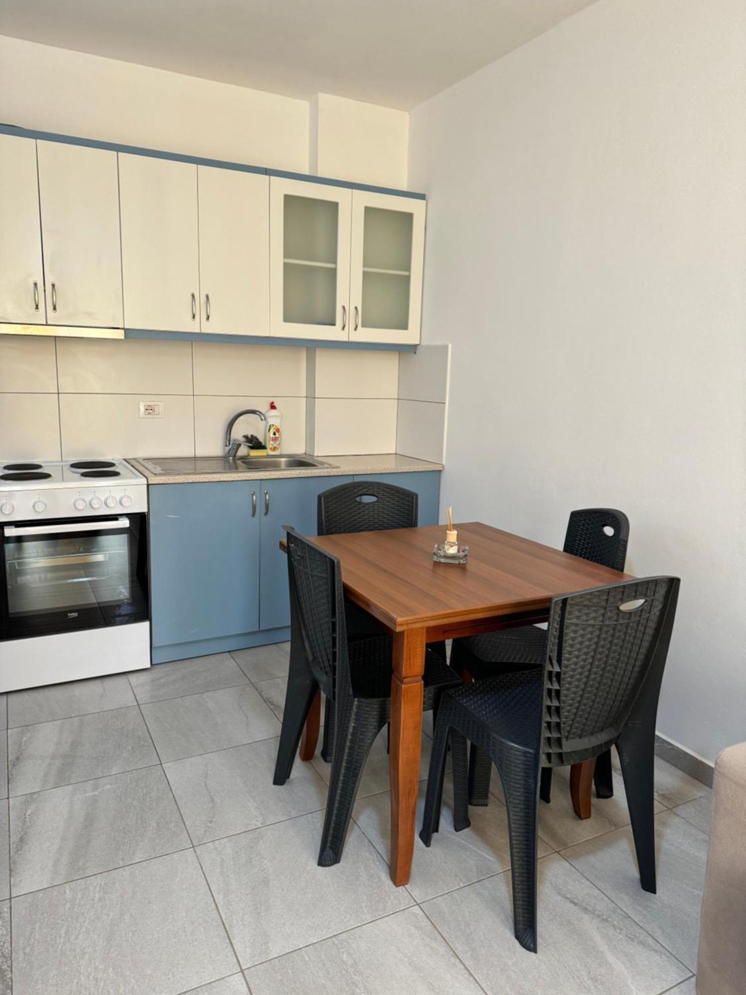 L.T. Noy'S Apartment Saranda Zewnętrze zdjęcie